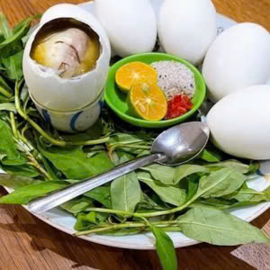 Trứng vịt lộn – Hiền Nhuần (Hộp 10 quả)